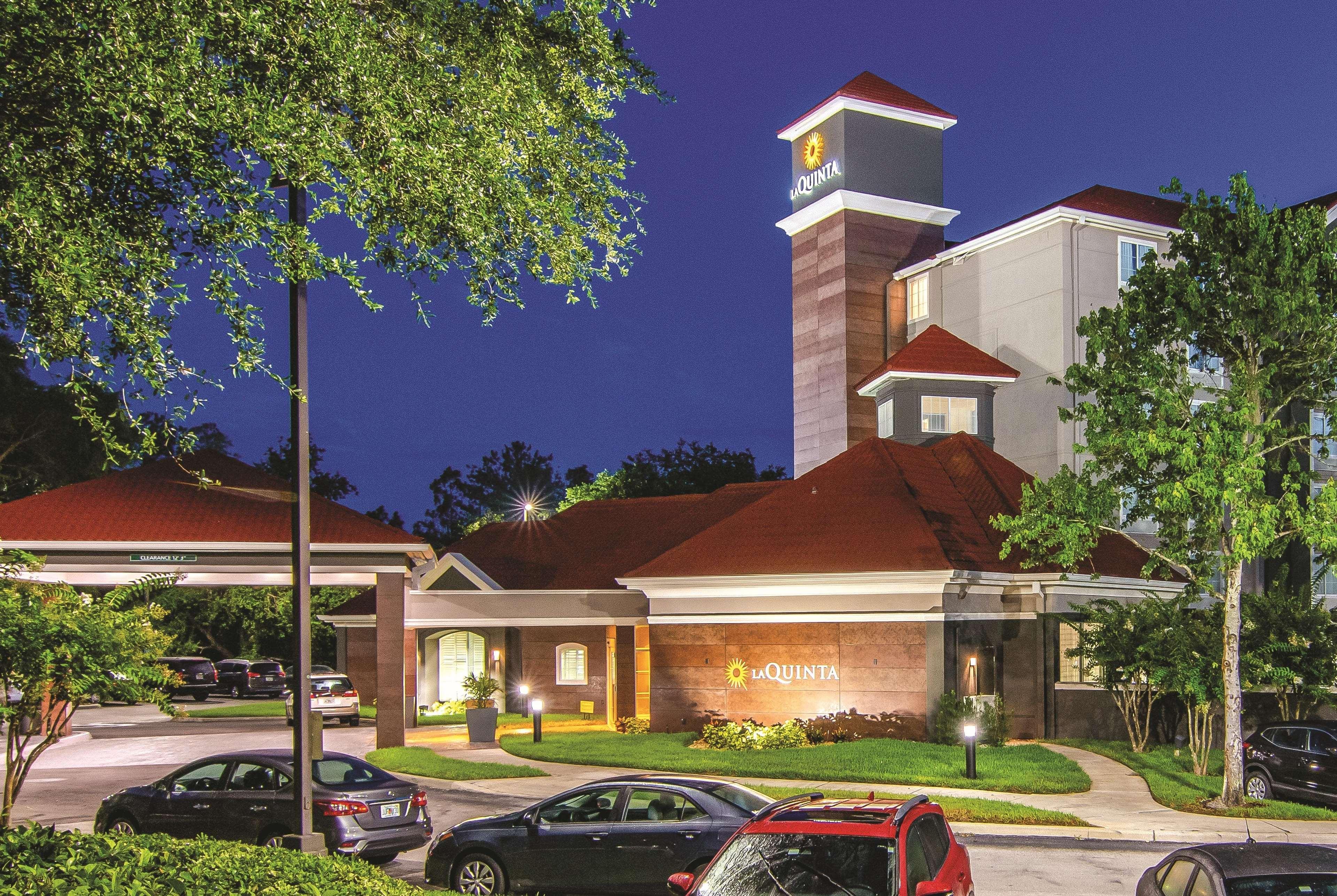 Hotel La Quinta By Wyndham Orlando Ucf Alafaya Exterior foto
